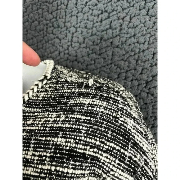 Max Studio Black White Pullover Sweater Top MEDIUM Polyester Blend - Picture 5 of 8